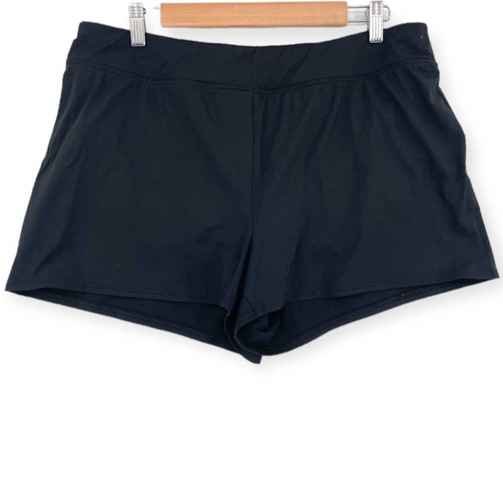 -Lands' End Women's Swim Shorts with attached panty, size 16